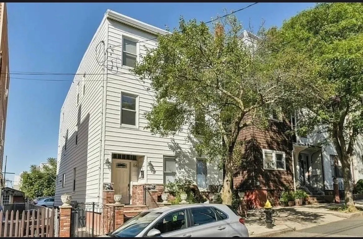 154 Webster #Suite 2, Boston