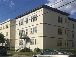 654 Metropolitan Ave #2