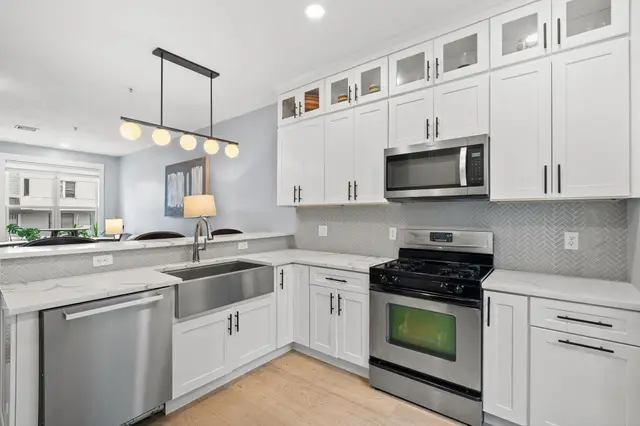 550 Dorchester Ave #550