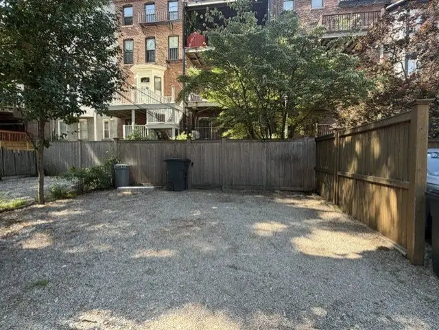 17 Holyoke #PKG