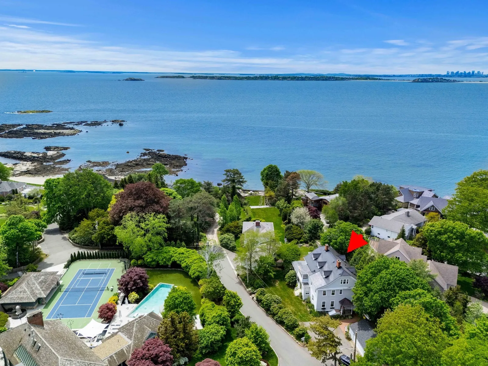 29 Galloupes Point Road, Swampscott