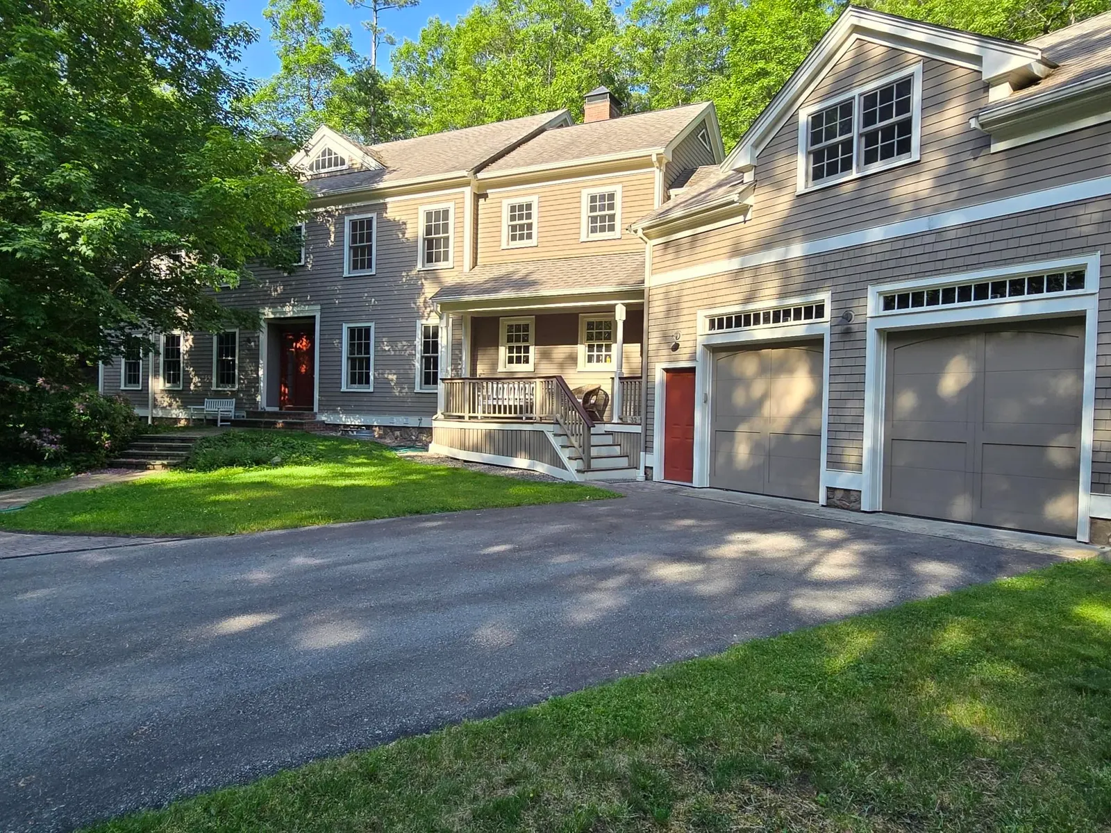 32 Perry Lane, Weston