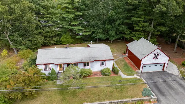 3 Old Colony Rd