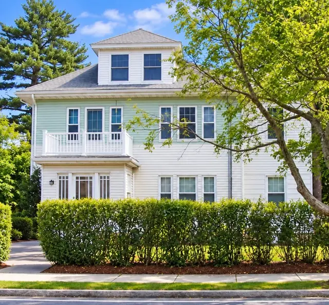 92 West Central St #5