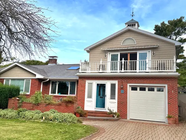 39 Knollwood Road #2