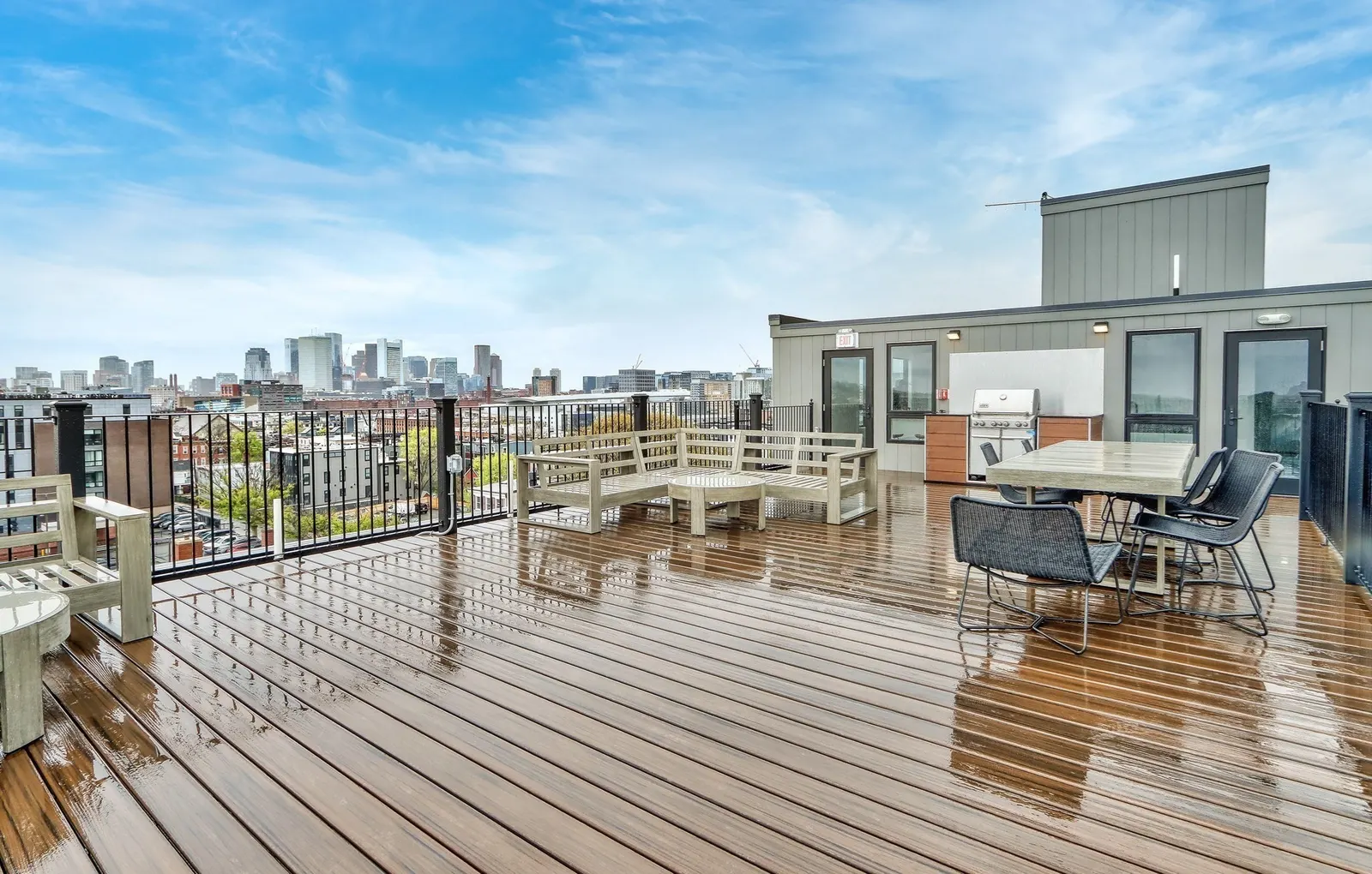 472 West Broadway #204, Boston
