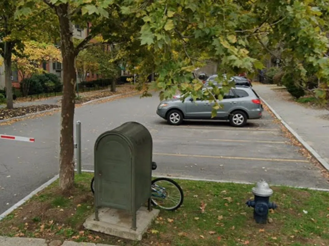 28 Juniper St #PARKING, Brookline