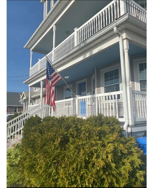 876 Shirley Street #1