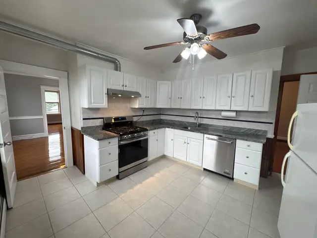 403 Trapelo Rd #3