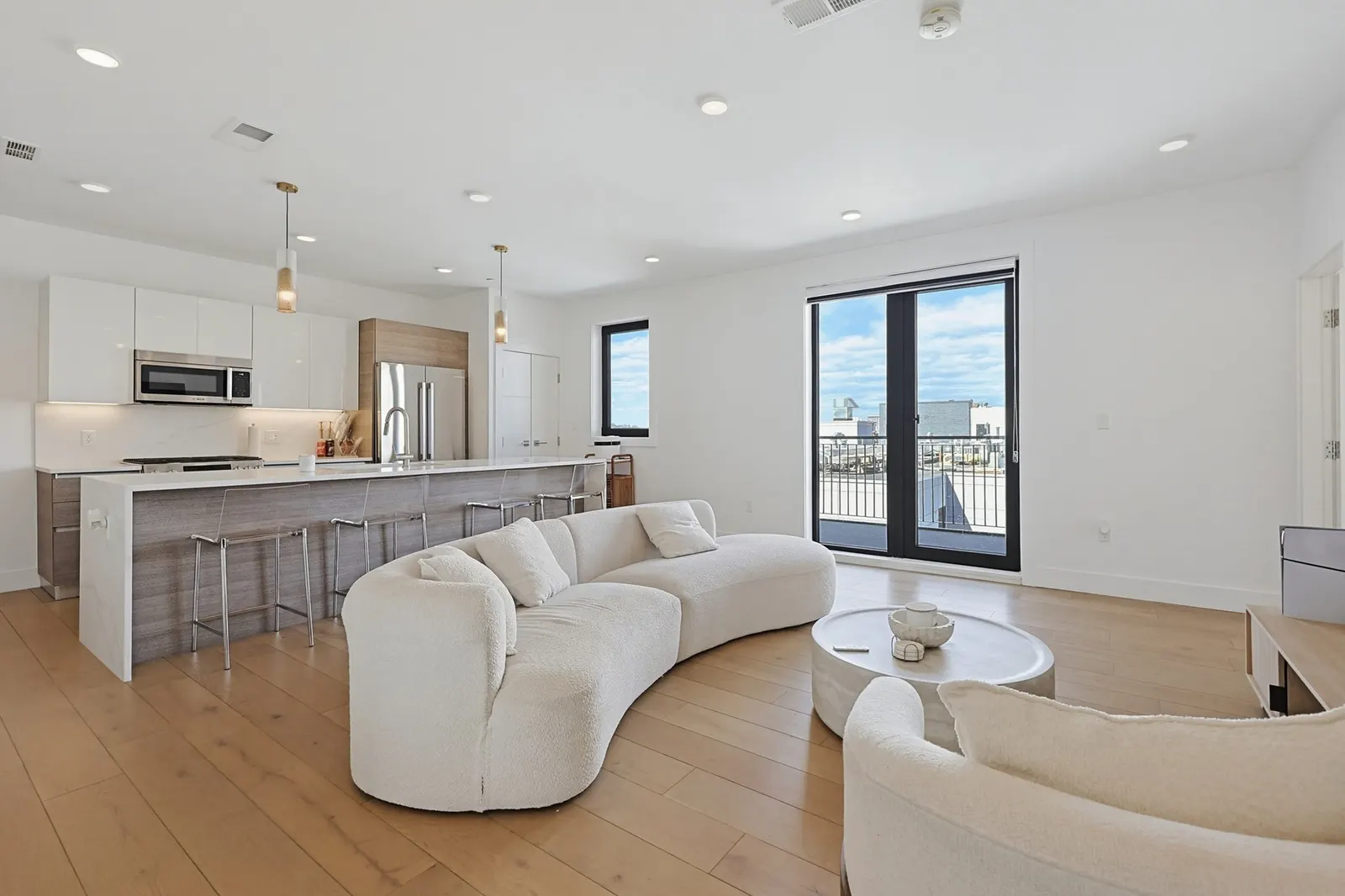 30 Penniman Rd #605, Boston