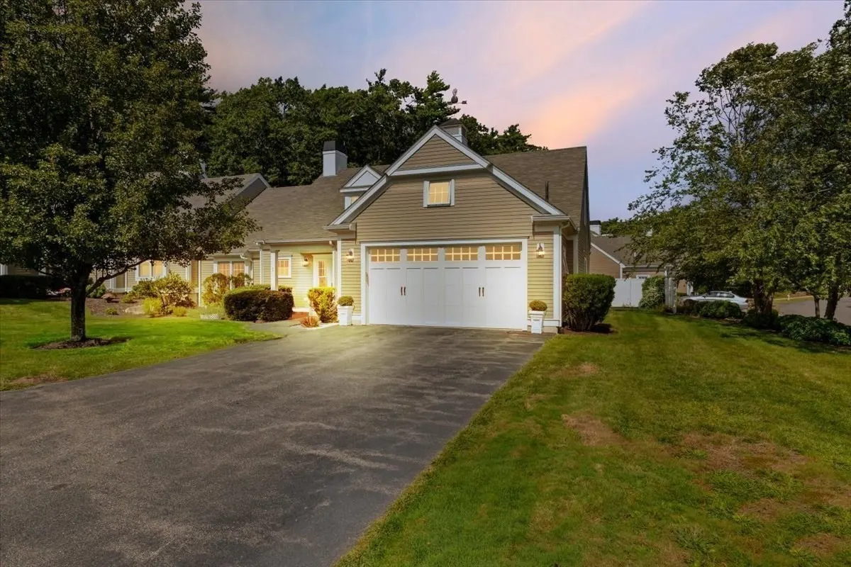 1 Crows Nest Ln #1, Marshfield