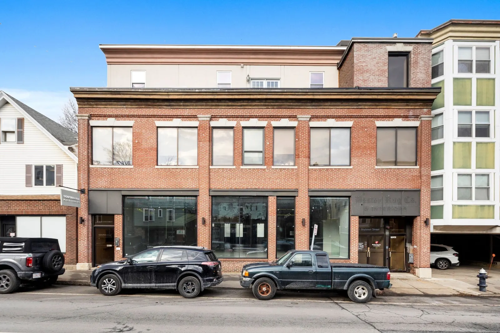 75-81 Boylston St #B, Brookline