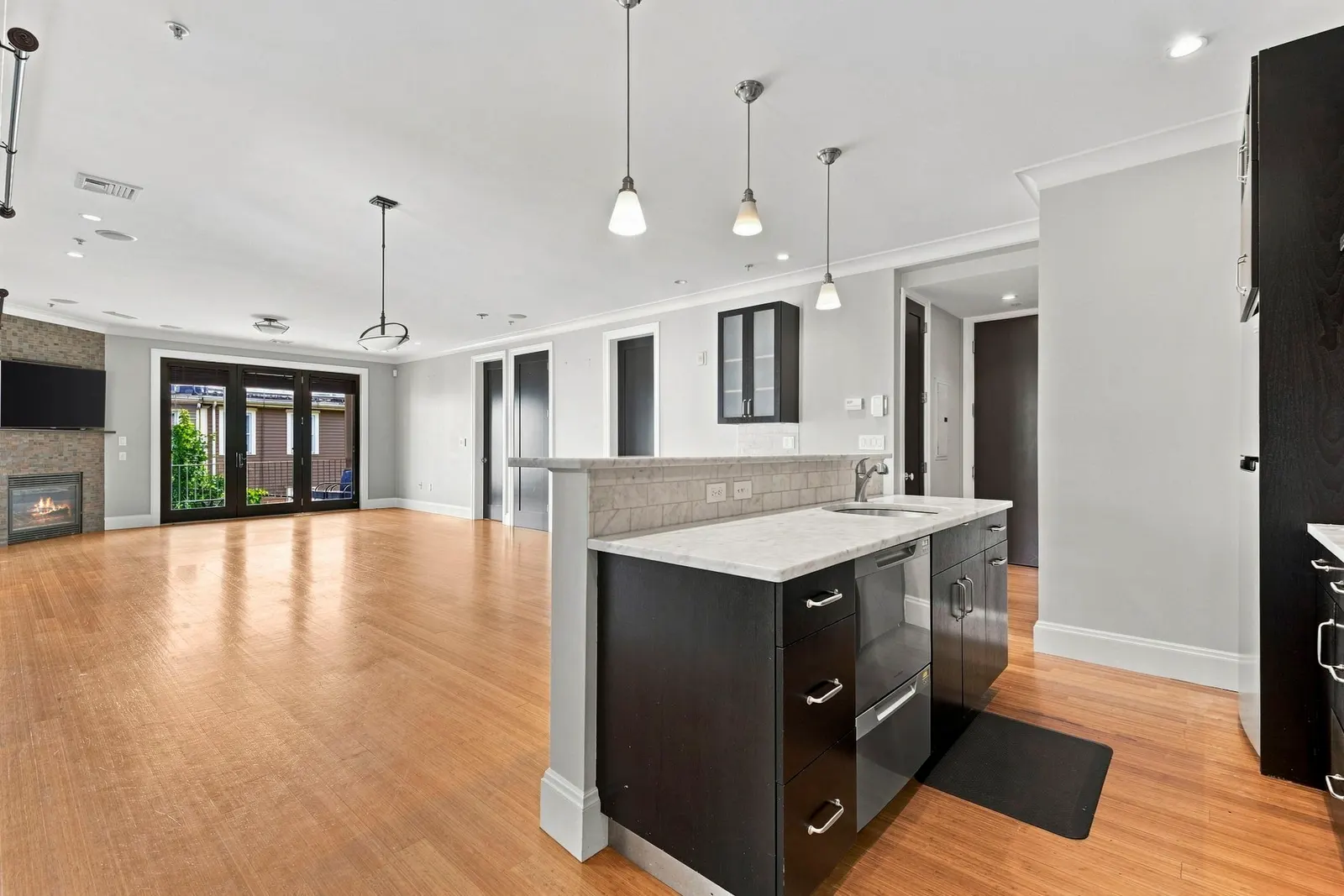 354 Dorchester St #4, Boston