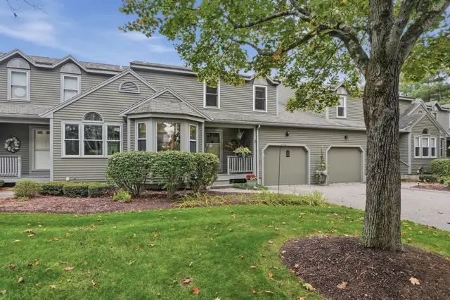 6 Spruce Pond Rd #6