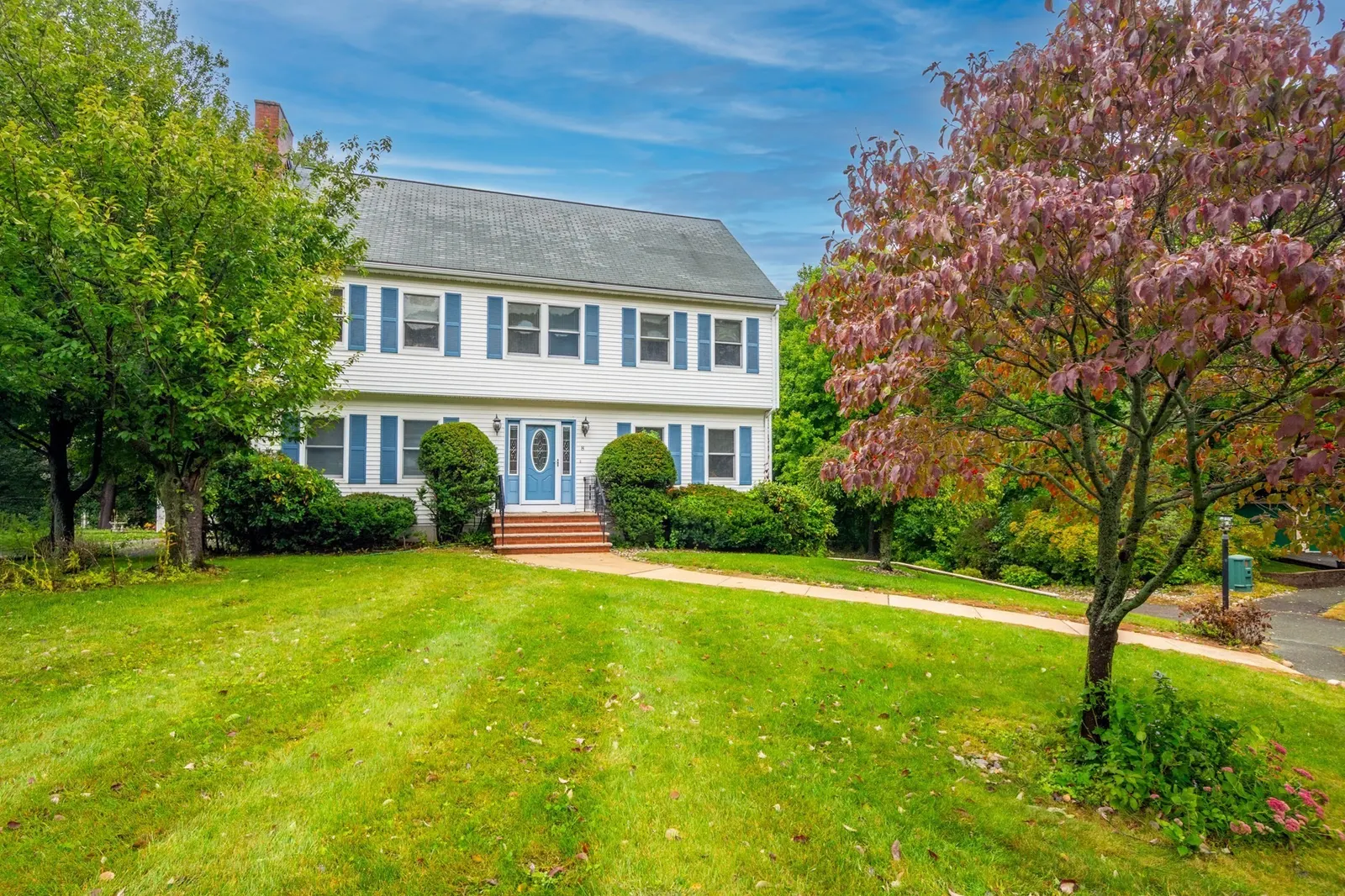 8 Otter Pond Road, Lynnfield