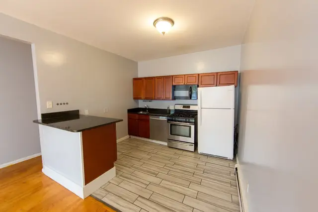 26 South Huntington Ave #2