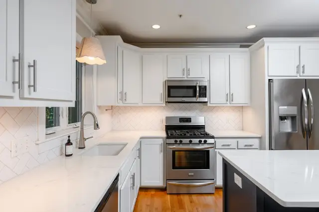 838 Dorchester Ave #2
