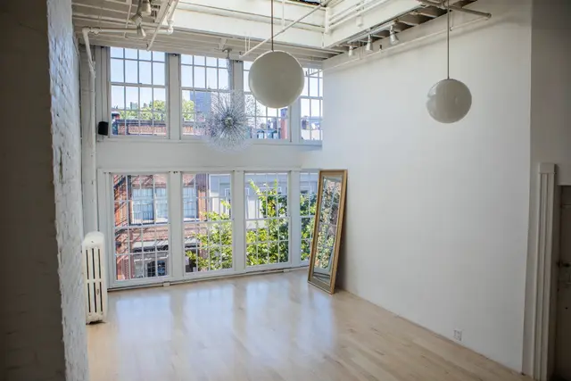 48 Charles Street #3R