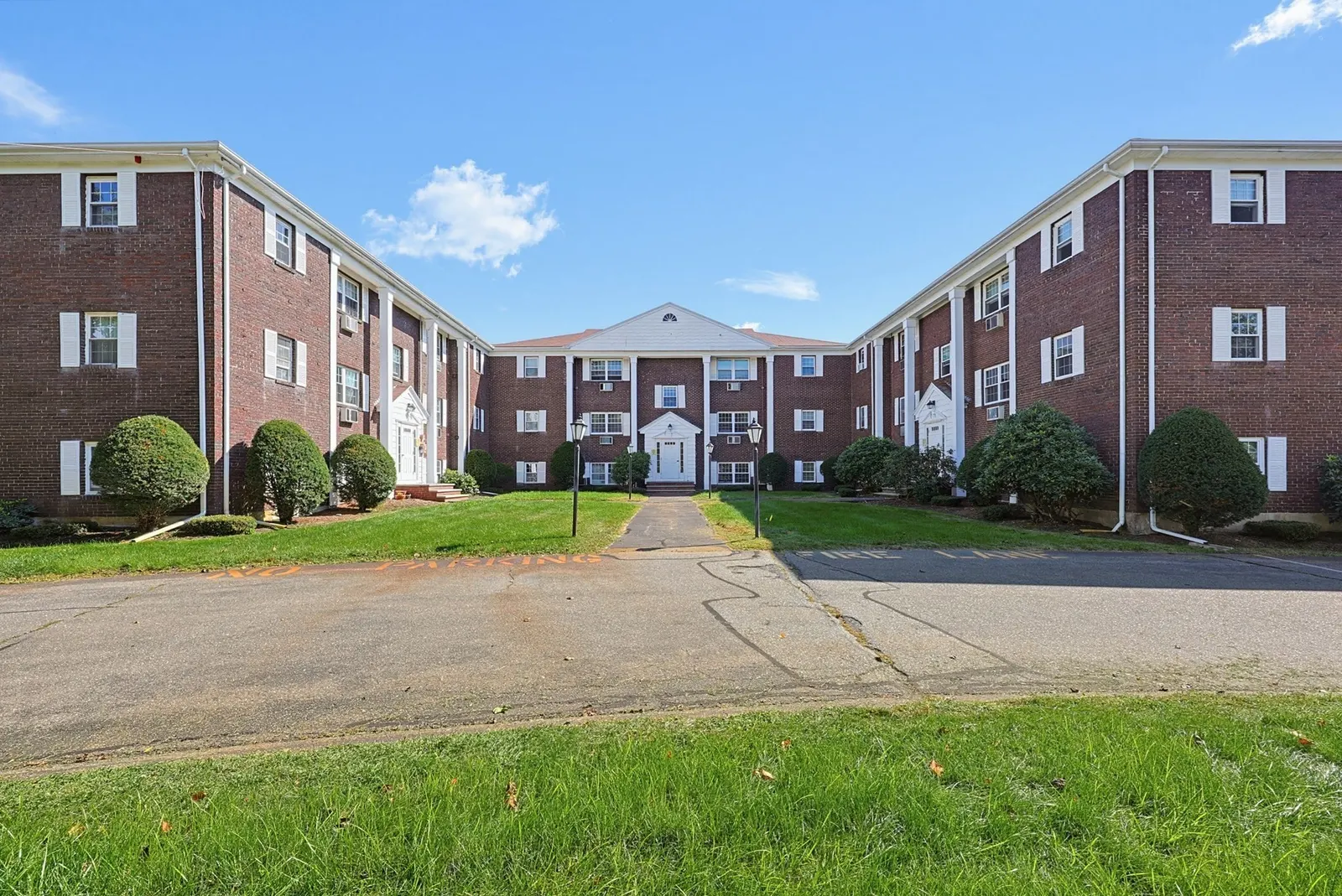 130 Parker St #L4, Acton