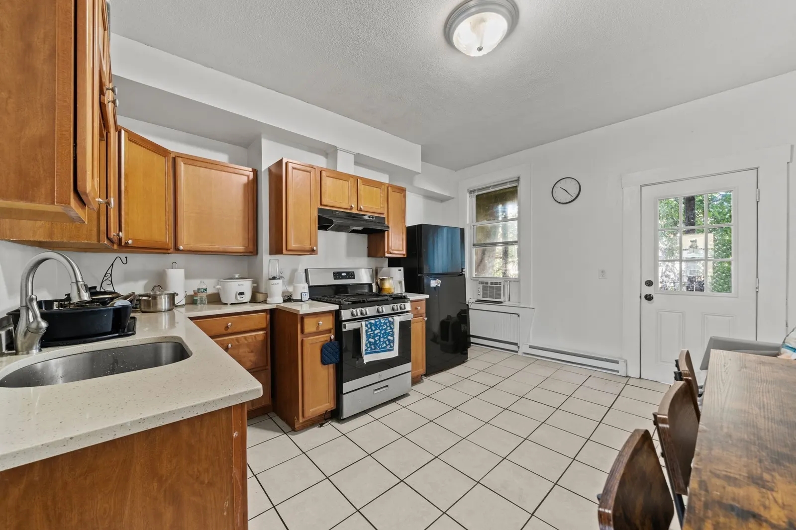 150 Bremen St #2, Boston