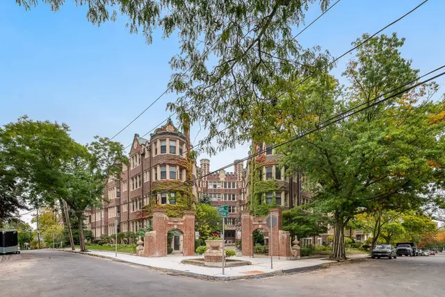 10 Dana St #309