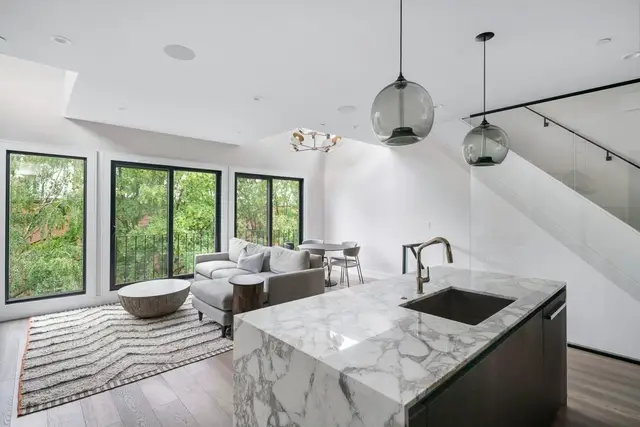 320 Shawmut Ave #4