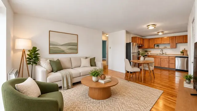 39 Englewood Ave #24