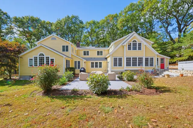 457 Hanlon Rd