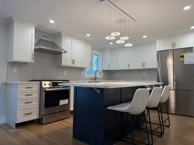 20 Waushakum Blvd #20