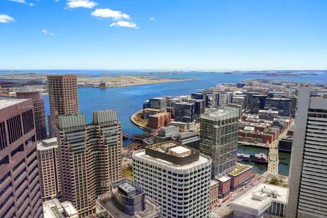 240 Devonshire Street #4608