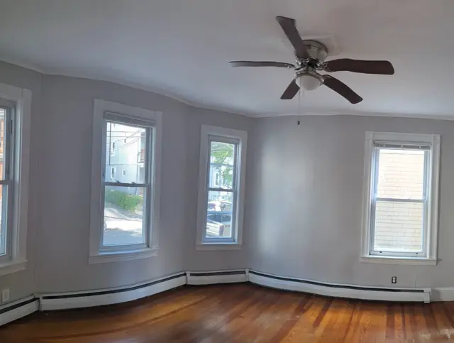 24 Montfern Ave #1