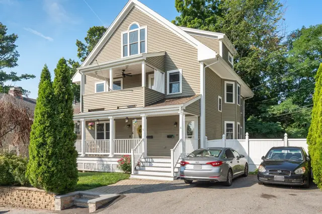 8 Concord Terrace #8