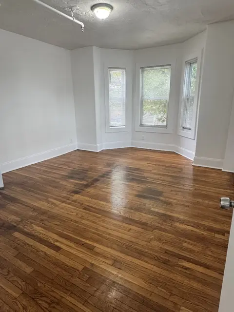 135 Chestnut Street #1