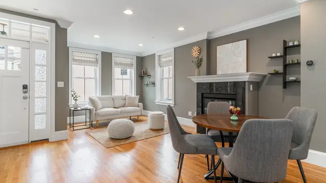 8 Brighton St #1