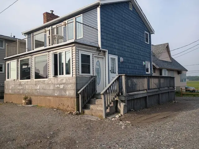 6 Tilden Ave