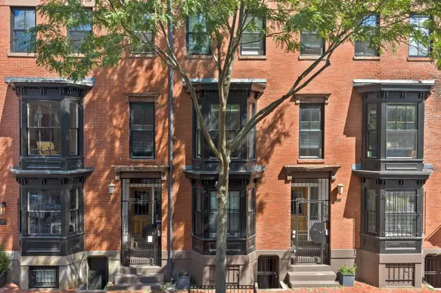 99 + 101 W. Springfield St