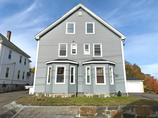 13 Brooks Ave #1