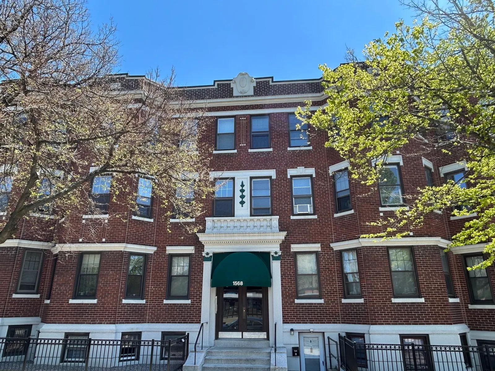 1568 Commonwealth Ave #12, Boston
