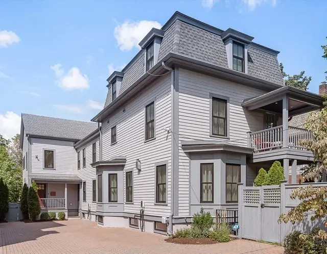 27 Walden St #2