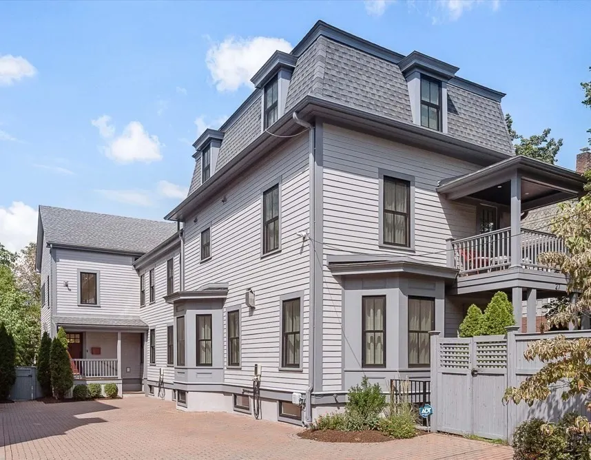 27 Walden St #2, Cambridge
