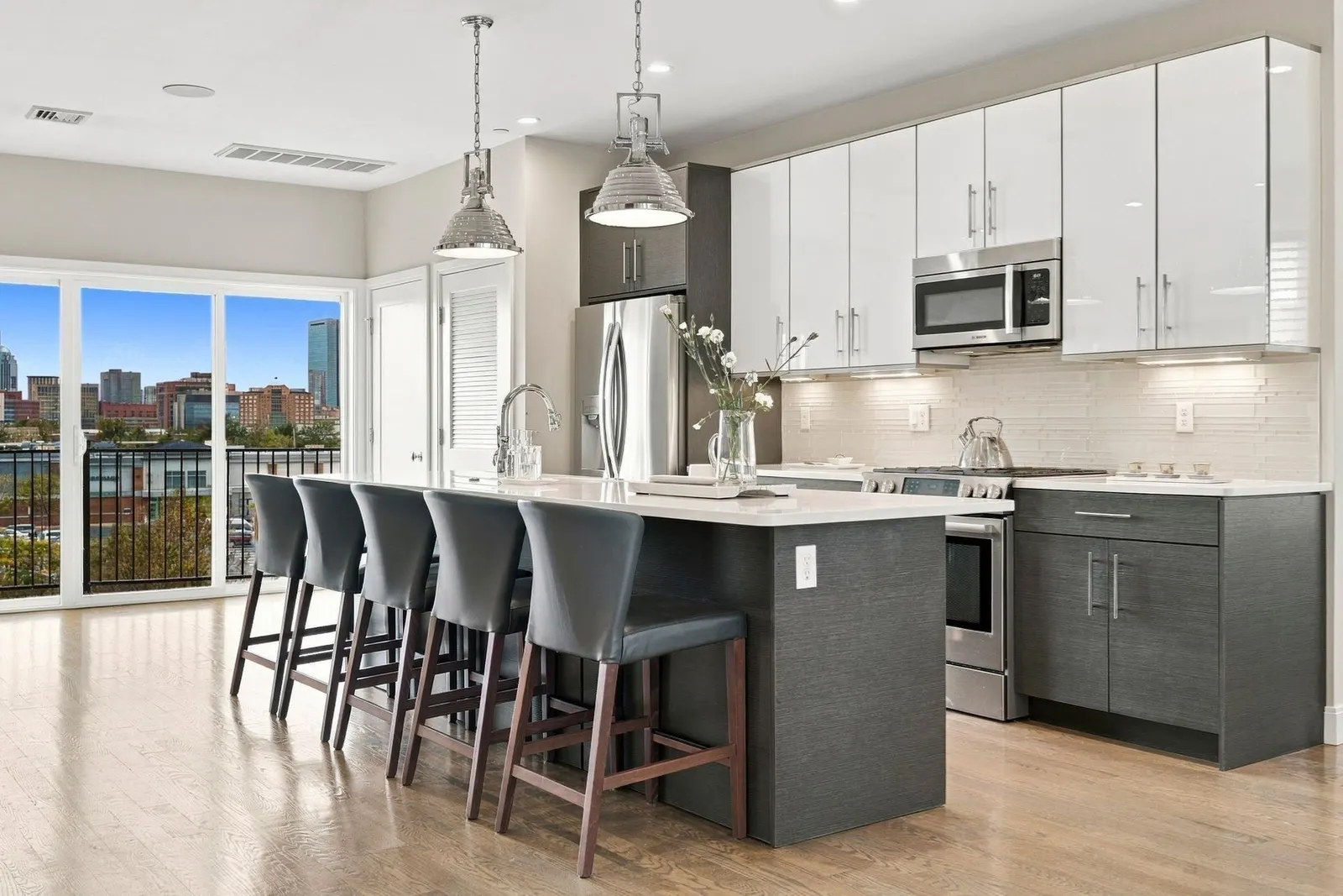 8 Baker Ct #4, Boston