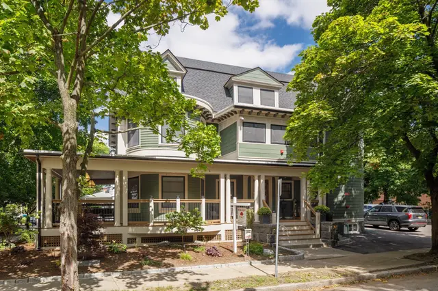 44 Winslow Rd.