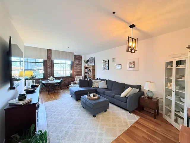 1241 Adams Street #310