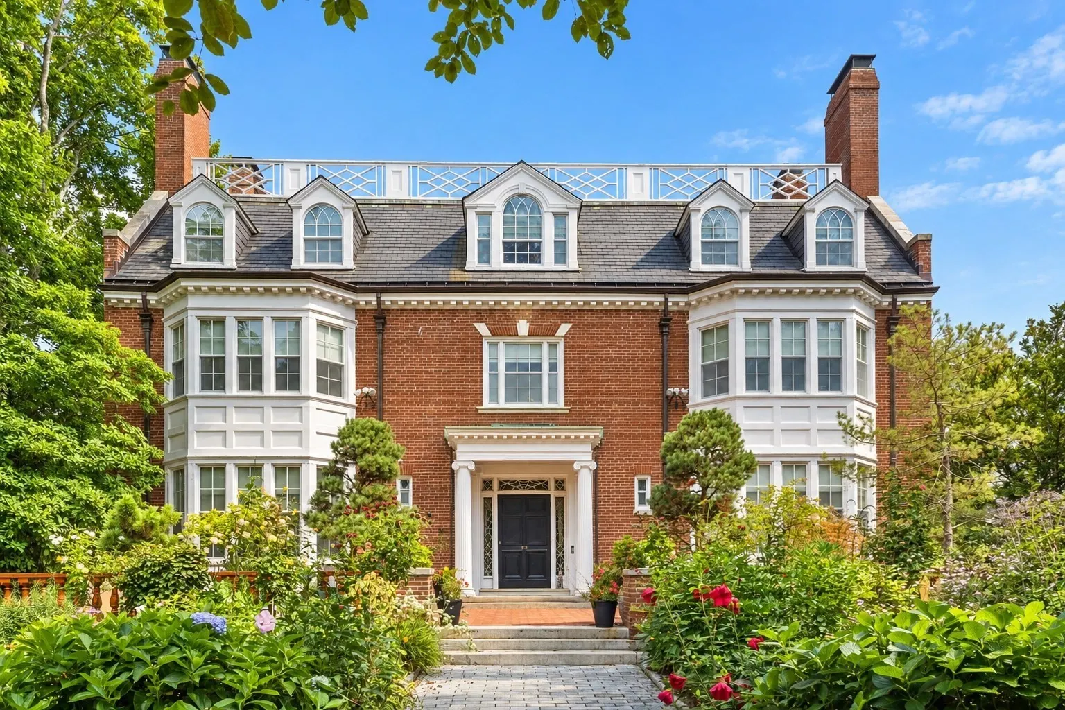 334 Hammond St, Newton