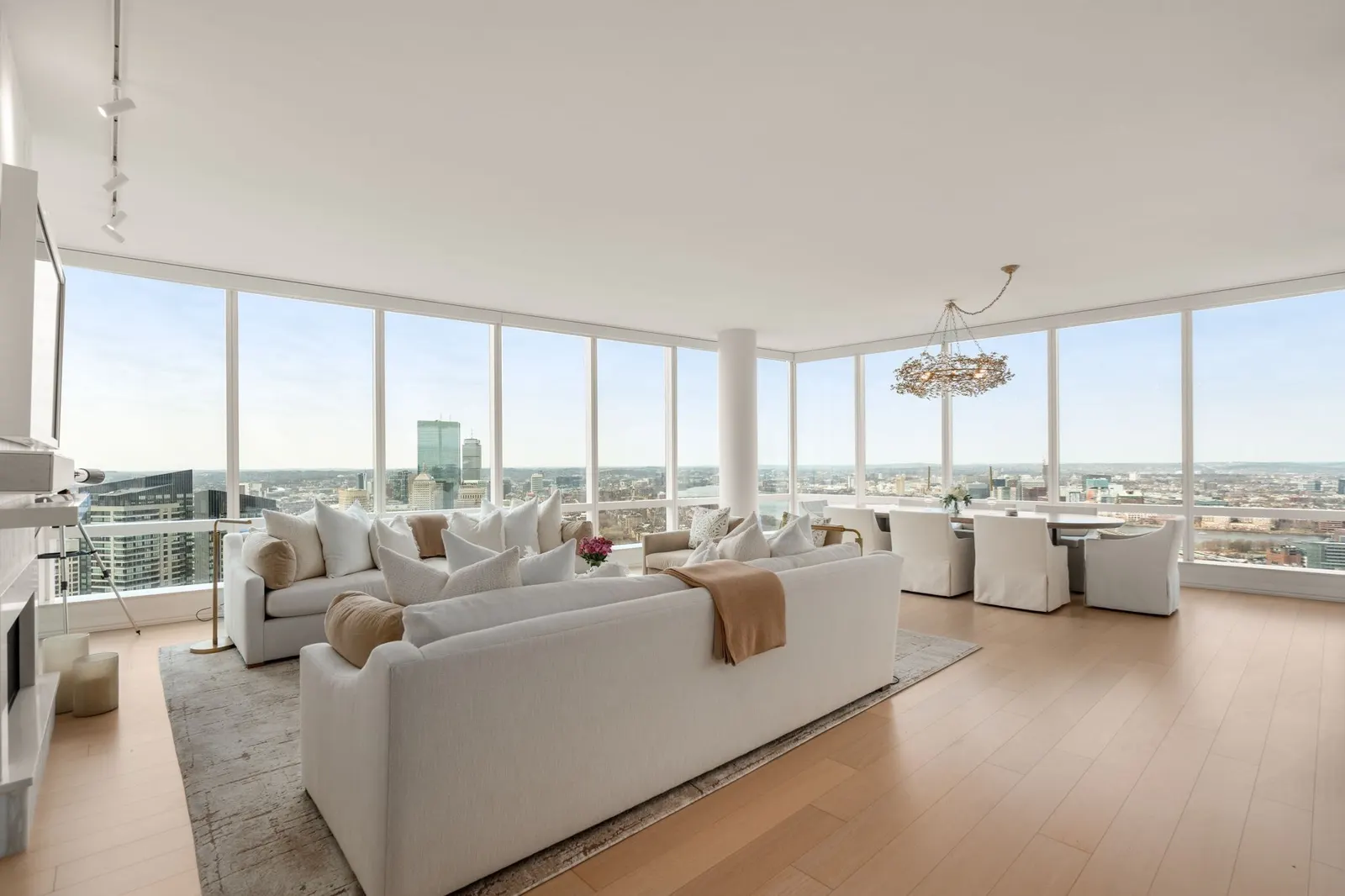 1 Franklin St #4602, Boston