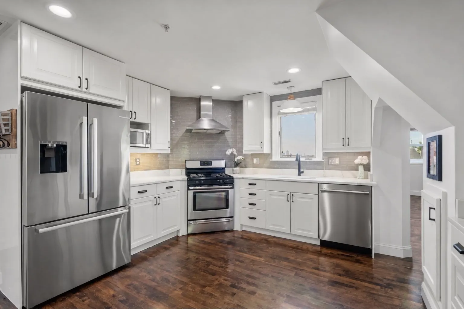 155 Franklin Ave #3, Chelsea