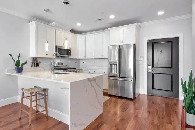 87 Medford Street #407