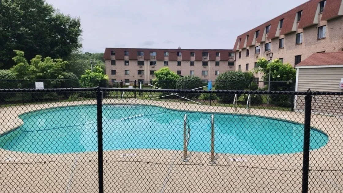 103 Grove #313, Rockland