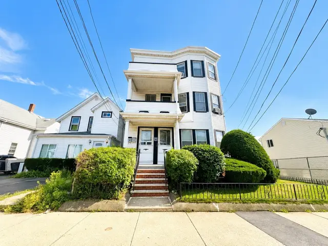 19 Bradford St #1