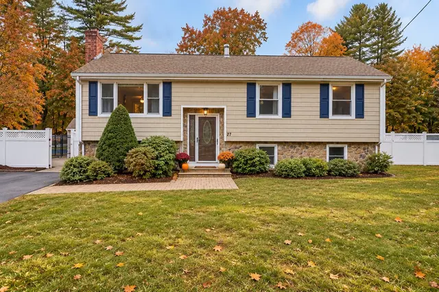 27 Mystic Ave